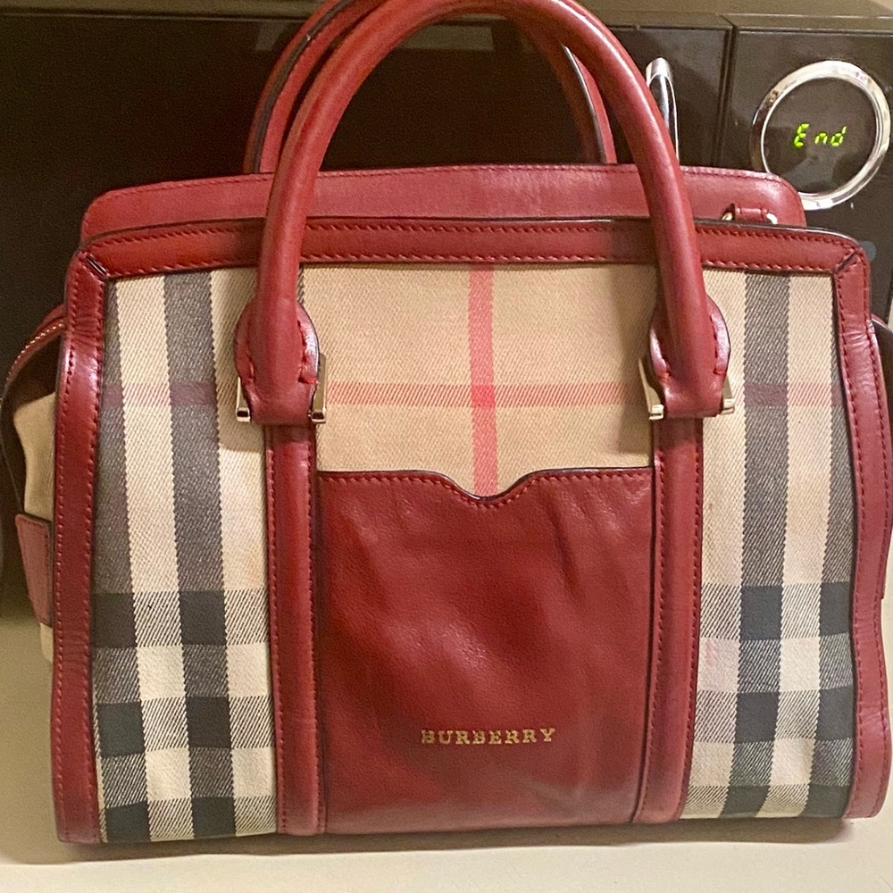 Pre Owned Authentic Burberry speedy Bag - Picture 2 of 15